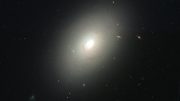 精灵银河NGC4150