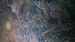 弹出风暴出现了木星cloudscape