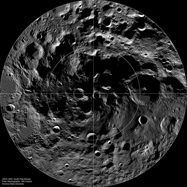 月球南极马赛克图像